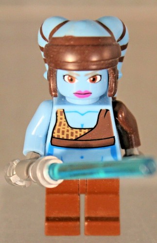 LEGO: Star Wars: Minifigure: Aayla 