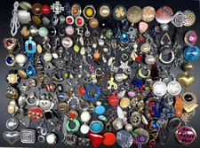 220 Pcs Vintage Clip On Screw Back Single Earrings Lot Junk Craft Repair