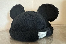 Japan Tokyo Disney Resort Ears Mickey limited Fluffy Winter Cap Hat Black Used