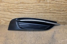 2011 2012 2013 2014 Chrysler 200 Front Bumper Right Rh Fog Light Bezel Grille 2011 2012 2013 2014 Chrysler 200 Front Bumper Right Rh Fog Light Bezel Grille