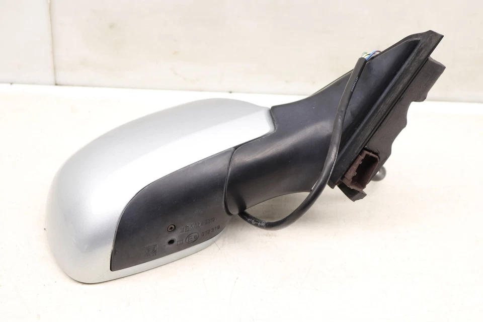 1997-1999 AUDI A8 QUATTRO - правый боковой вид зеркало с памятью 4D1858532P - Изображение 4 из 4