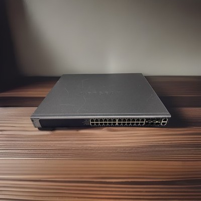 NETGEAR ProSafe M5300 28G3   24 Port L3 Switch   10G SFP+   reset   Login