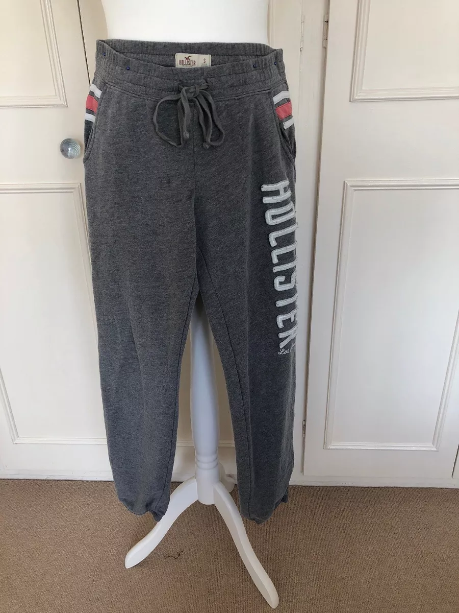 GIRLS GREY HOLLISTER TRACKSUIT, BOTTOMS SMALL, TOP MEDIUM