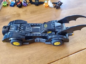 LEGO DC Comics Super Heroes: Batman: Arkham Asylum Breakout (10937) & Batmobile