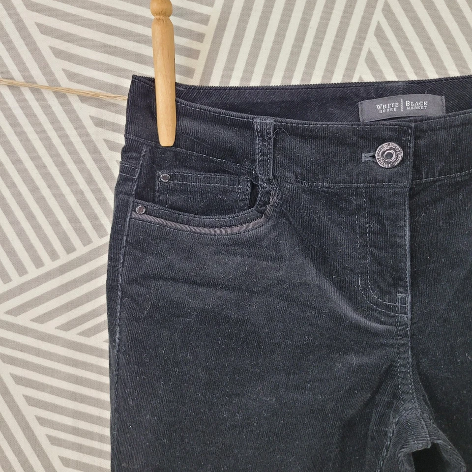 Calça feminina White House Black Market tamanho 0 29" elegante boot cut veludo elástico - Imagem 2 de 4