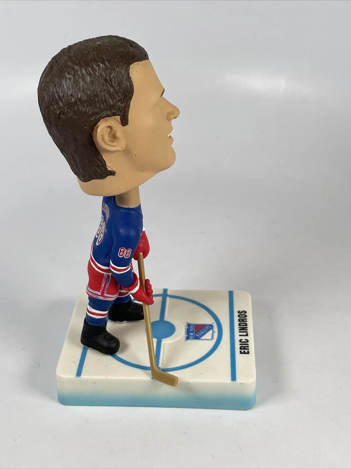 ERIC LINDROS Bobblehead 2001-02 UD NHL Play Makers Cubierta Superior Hockey Rangers Foto 4 de 4