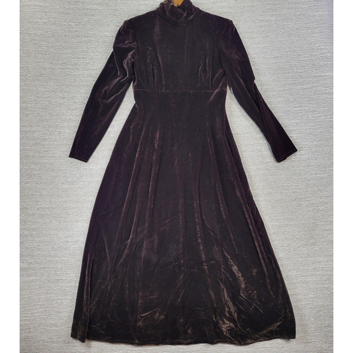 princess polly baby blue dress Gathered turtleneck maxi dress in brown - Xu Zhi