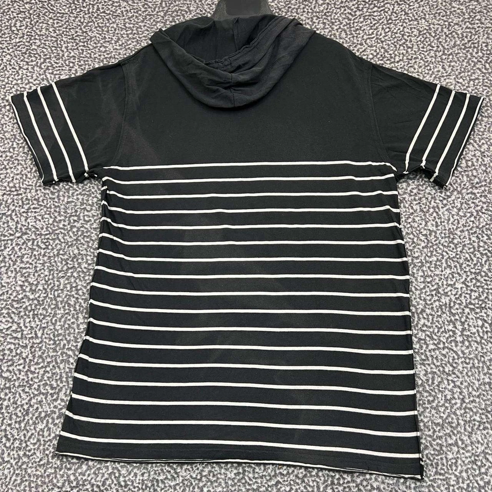 Рубашка мужская Krr3W очень большая черная в полоску с капюшоном на шнурке короткий рукав XL - Изображение 2 из 4