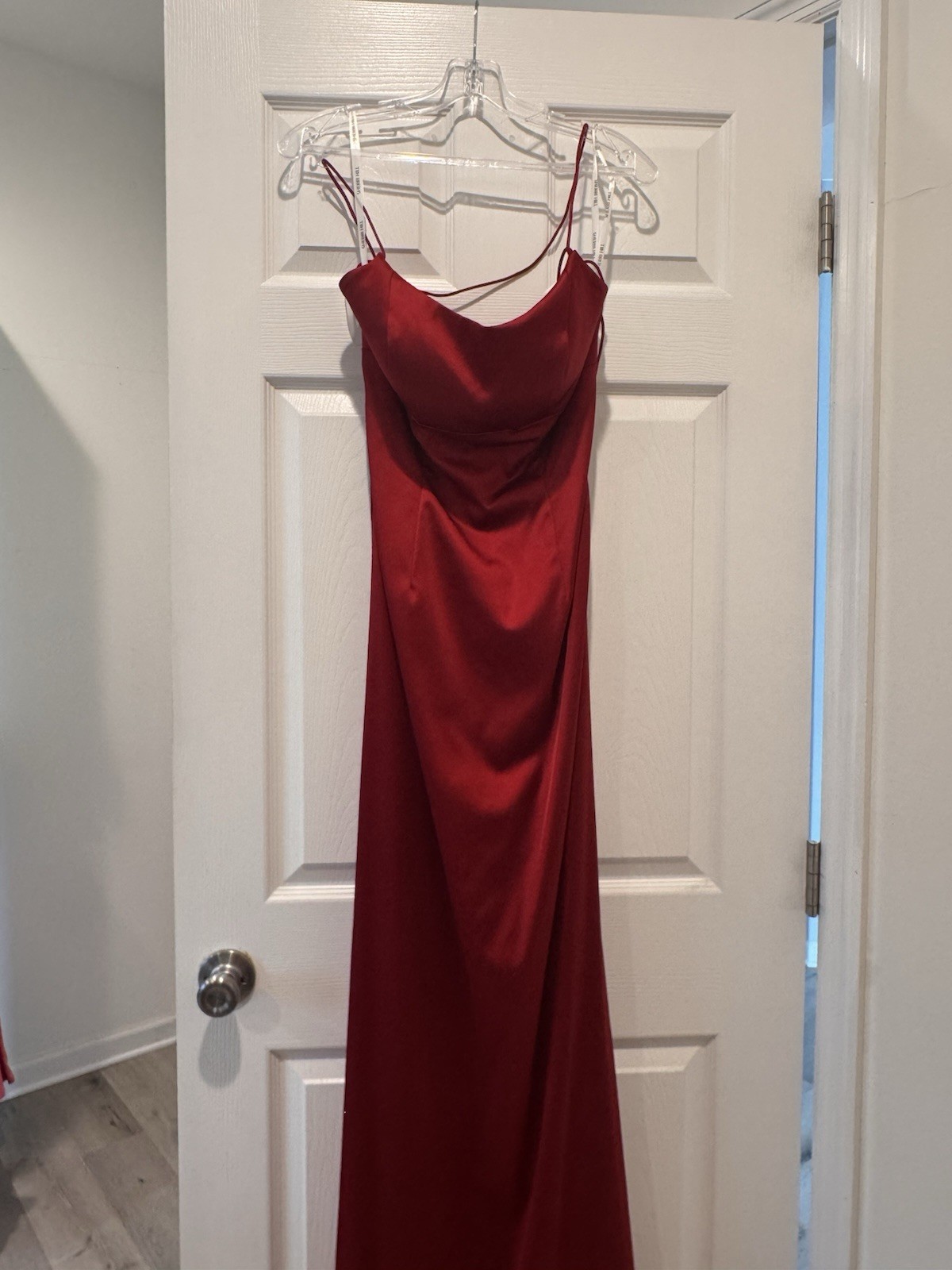 Sherri Hill Size 8 Red Satin Cowl Neck Strappy Sleeveless Long Bow Gown