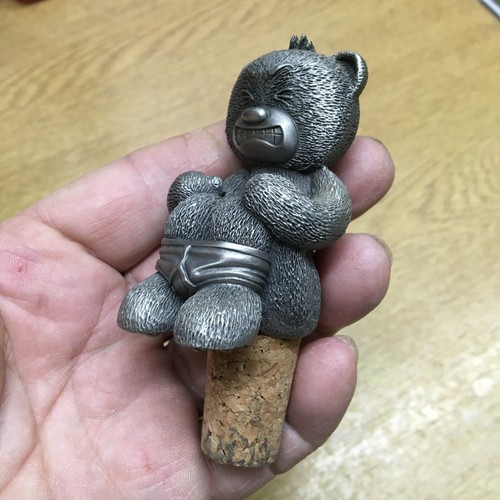 Bad Taste Bear- Louie -Pewter Bottle Stopper Piranha Studio excellent RARE(A136) - Picture 8 of 8