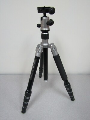 MeFOTO A1350Q1T RoadTrip Aluminum Travel Tripod (Titanium) (a)
