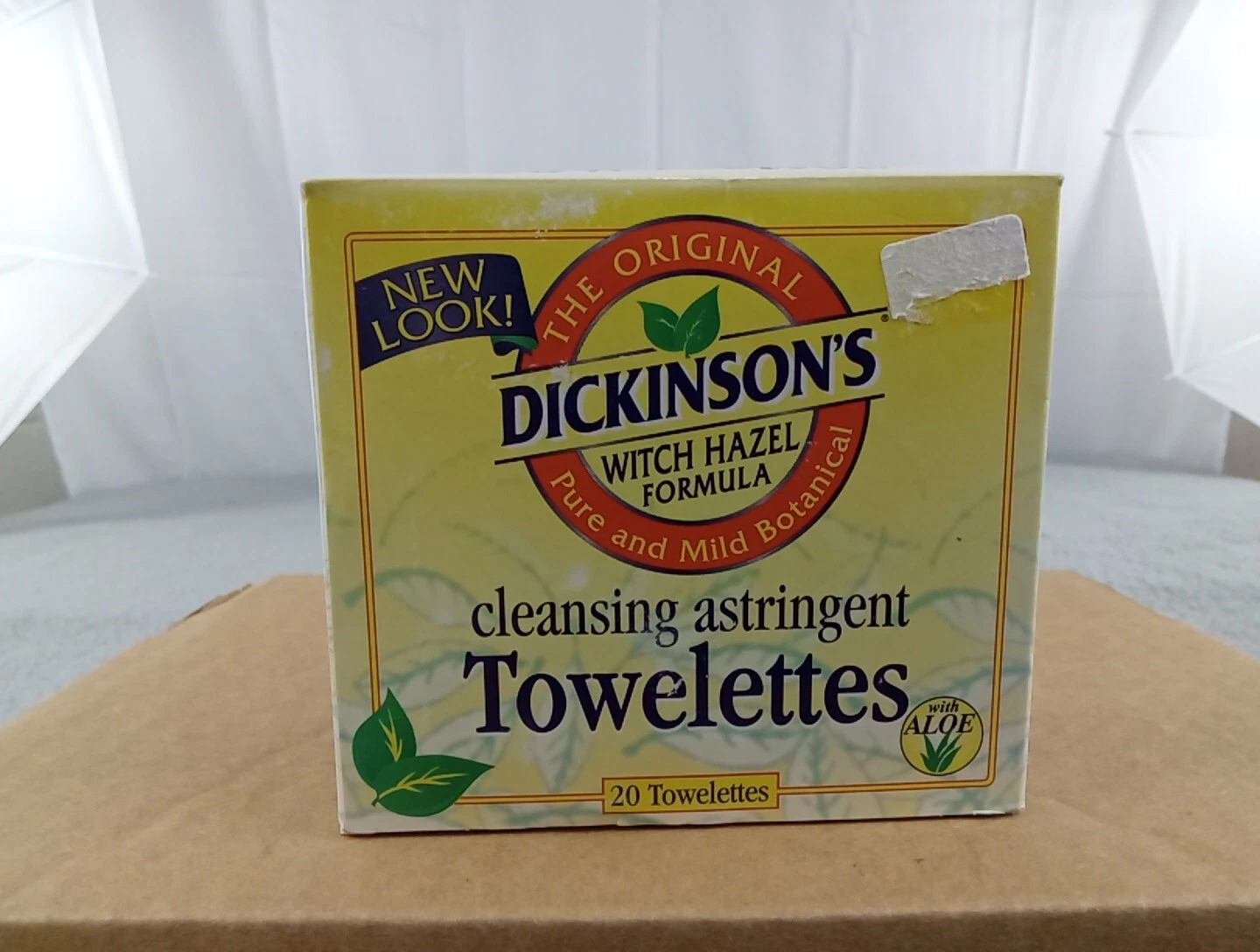 Dickinson’s Witch Hazel Towelettes