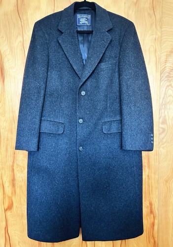 Men’s Burberry 100% Wool Overcoat