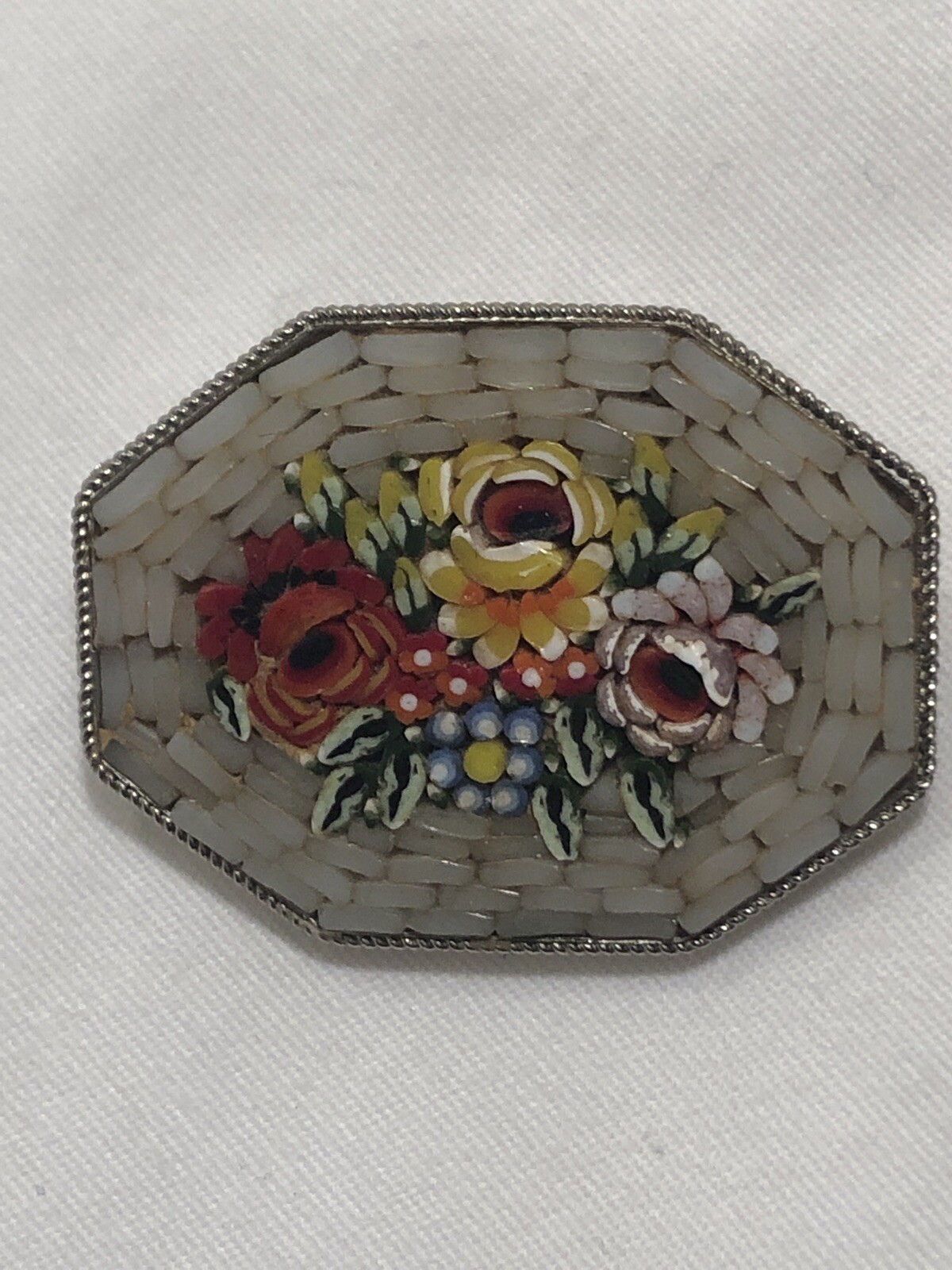 ANTIQUE ITALIAN MOSAIC BROOCH VERY BEAUTIFUL Gem