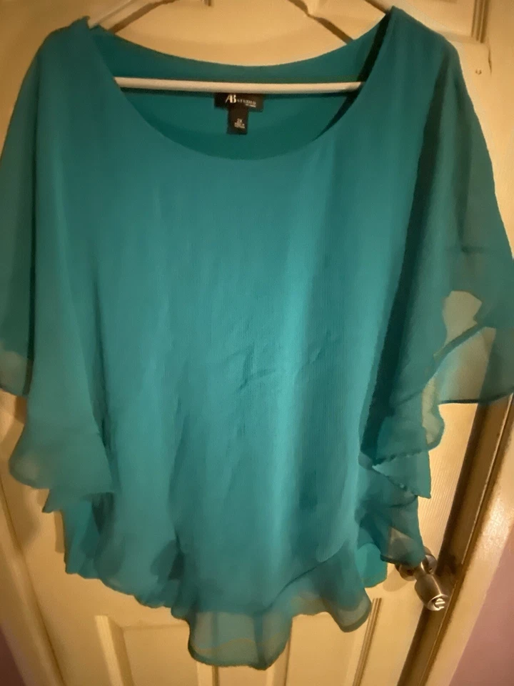 Catherines Women's Blue Brushstroke Blouse, Size 2X, Square Neck, 3/4 Sleeve - Image 2 of 3