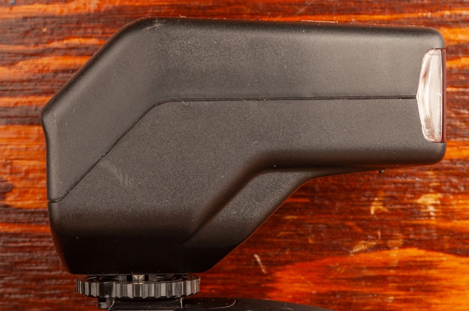 Promaster FL100 Hot Shoe Mount Electronic Flash For Canon Cameras - Image 3 of 4