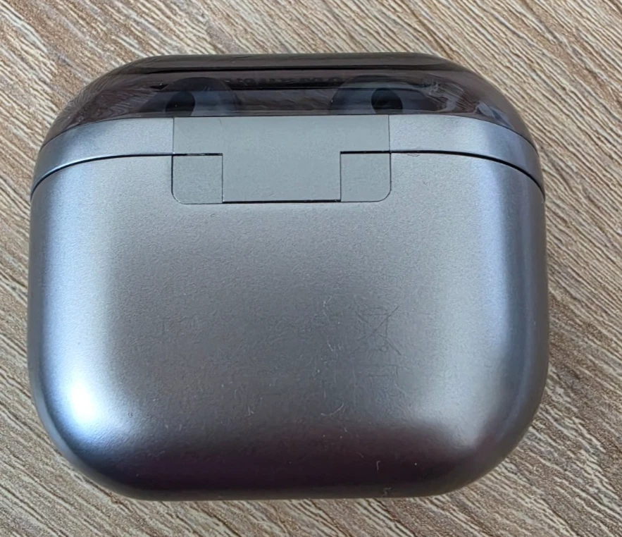Samsung Galaxy Buds 3 Pro en su caja original con accesorios, usado pero EXCELENTE