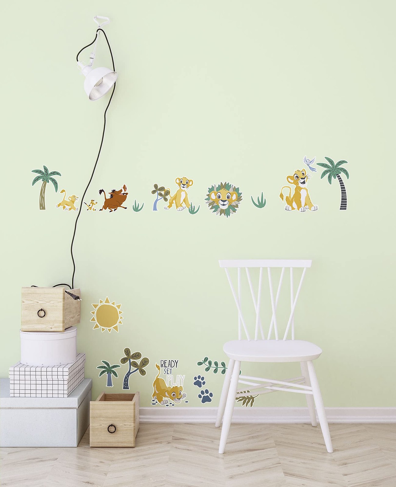 Sticker mural Disney Palmtrees pour relooker une chambre d'enfant sans peindre