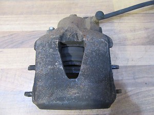 BREMSSATTEL vorne links + VW GOLF 4 IV 5 V Bora Touran Audi A3 A2 1,6 FSI BAD