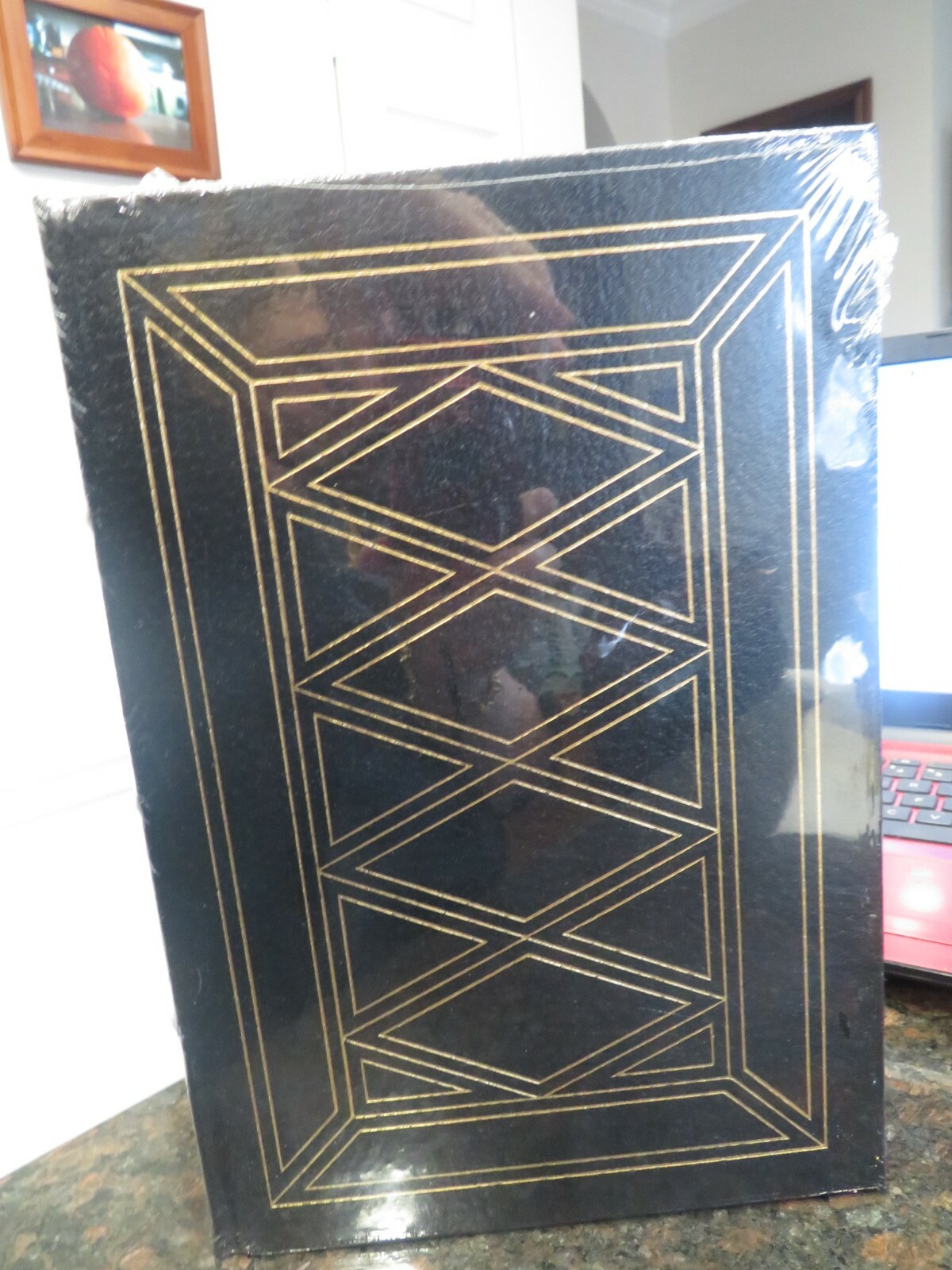 Picture 2 of 3