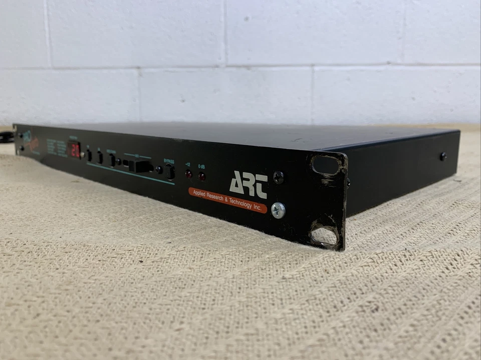 Vintage ART Applied Research & Technology Inc. Pro Verb MIDI effects Rack Mount - Image 3 of 4