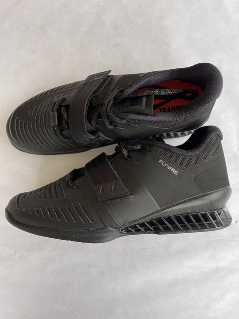 nike romaleos size 8