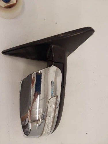 2014-2015 Kia SORENTO Passenger Side View Mirror Power Fold Turn Signal Chrome