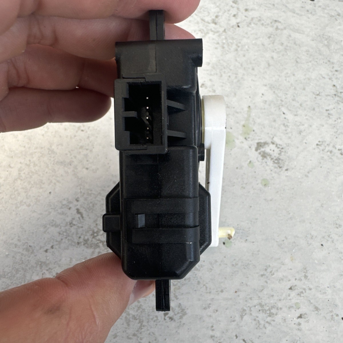 16-23 MAZDA CX-9 CX9 A/C HVAC HEATER BLEND DOOR ACTUATOR MOTOR