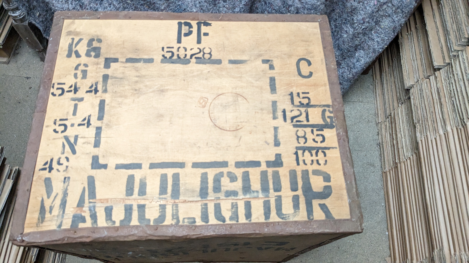 Vintage Tea chest 'Majulighur' (some damage) MZE201023C eBay