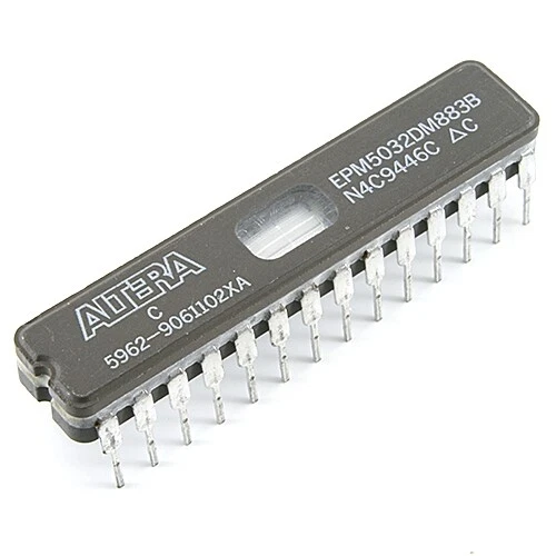 [1pcs] EPM5032DM/883B Programmable logic EPLD DIP28LCW