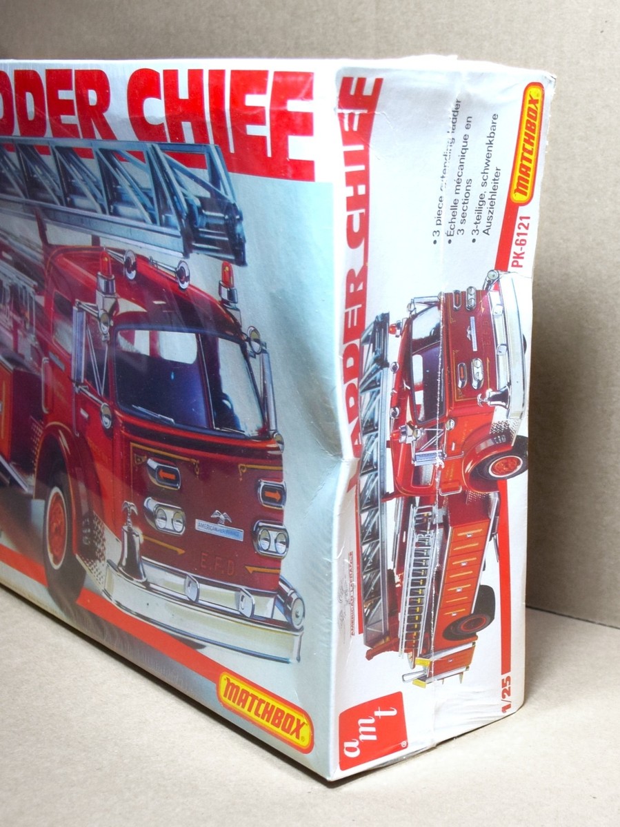AMT Matchbox PK6121 1/25 Scale American LaFrance Ladder