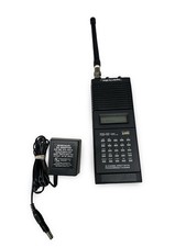 Realistic PRO-30 Handheld UHF 16 Channel Direct Entry Scanner 20-131 READ