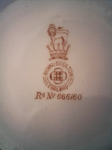 Royal Doulton WW1 Victory And Peace Mug/ Beaker 1919 - Picture 8 of 8