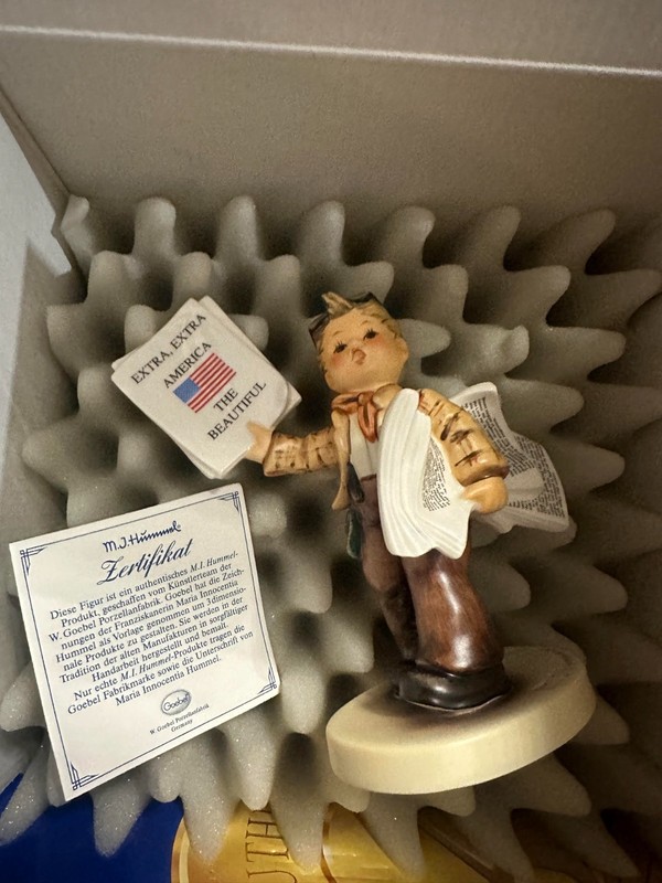 M.I.HUMMEL, EXTRA, EXTRA, HUM. #2113, NEW in Original Box