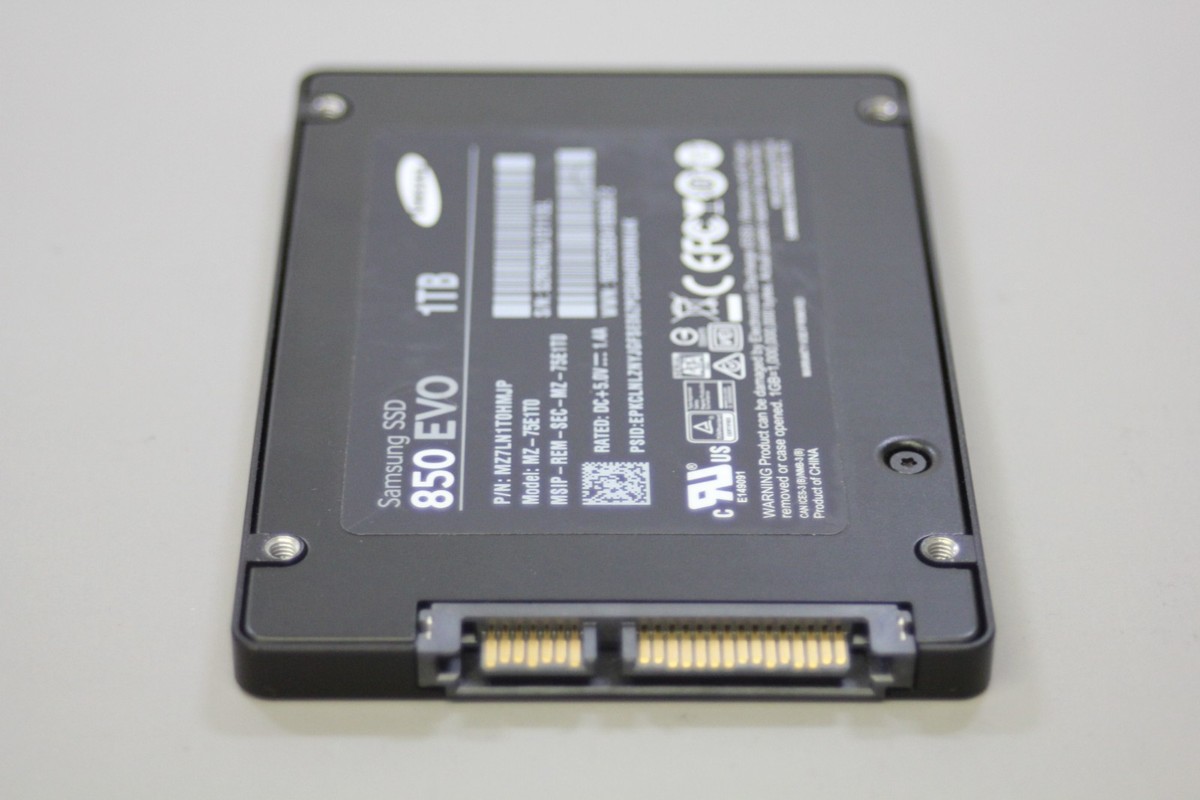 Samsung 850 EVO 1TB SSD 2.5 SATA SSD Solid State Drive MZ-75E1T0