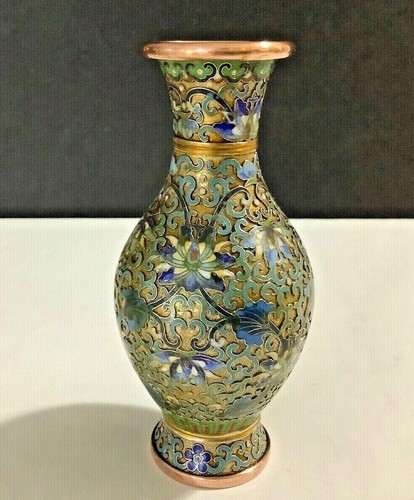 Lot 3 Vintage Chinese CLOISONNE Champleve 3-1/8” Tall Egg w/Stand & Two Vases - Picture 3 of 9