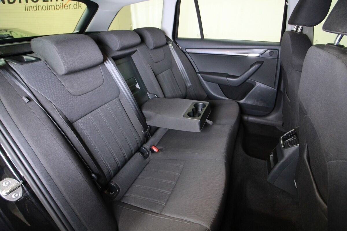 Skoda Octavia 2,0 TDi 150 Style Combi DSG