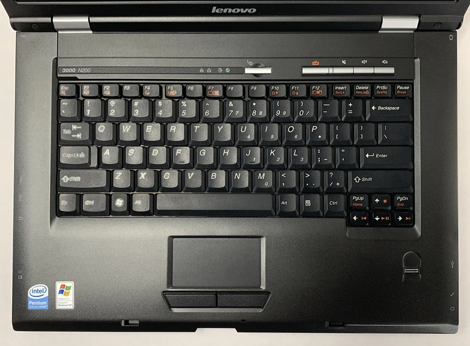 Lenovo 3000 C200 Intel Pentium T2330 1.60GHz 1GB RAM 15.6" Sin HDD Sin Sistema Operativo Foto 4 de 4
