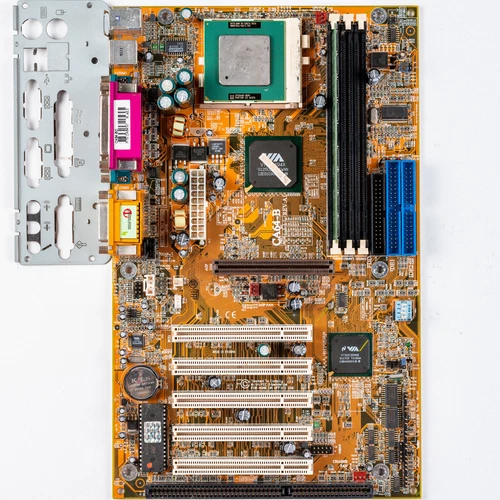 DFI CA64-BC Socket 370 ATX Motherboard Intel Pentium III AGP 2x ISA Retro Gaming