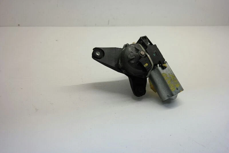 2004-2007 Chrysler Town Country Rear Wiper Motor  - Image 2 of 4