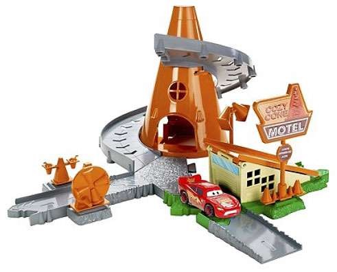 Disney / Pixar Cars Story Sets Cozy Cone Motel Spiral Rampway