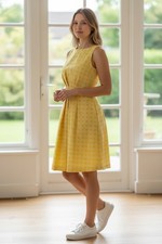 Tommy Hilfiger Yellow Geometric Fit Flare Dress Sleeveless Pleated Size 2