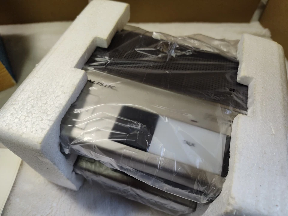 Realistic Plug and Talk Wireless Intercom #43-224, In Box!! - Image 4 of 4