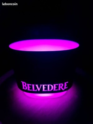 Schöne mehrfarbige LED Leuchtwanne BELVEDERE
