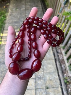 Vintage Phenolic Cherry Amber Bakelite Bead Necklace Faturan 84.9 Gr Not Marbled