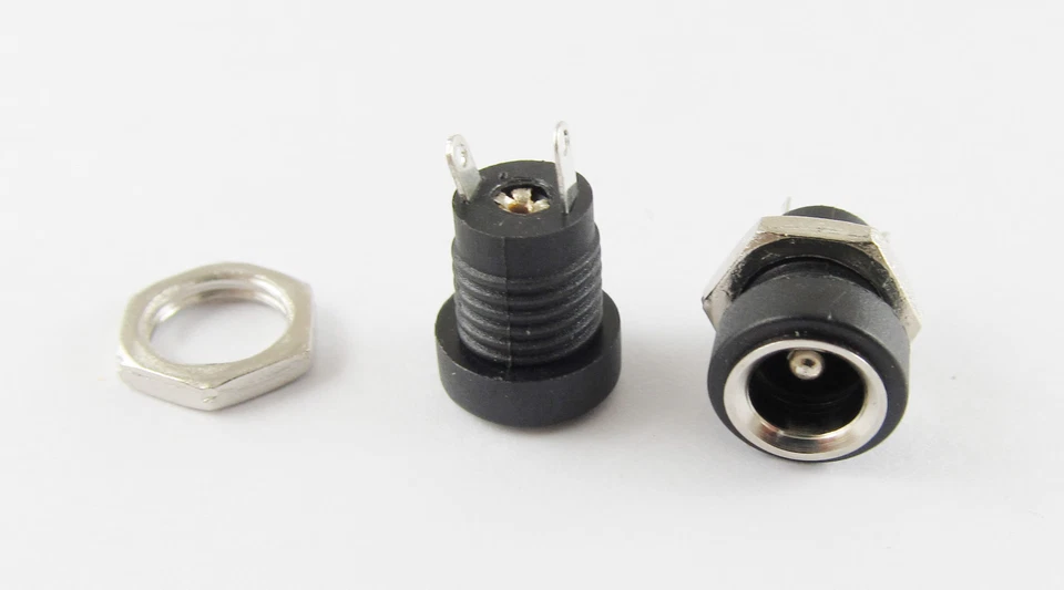 10x Copper 5.5mm x 2.1mm 3A DC Socket Power Charger Plug Panel Mount + Screw Nut - Image 2 of 4