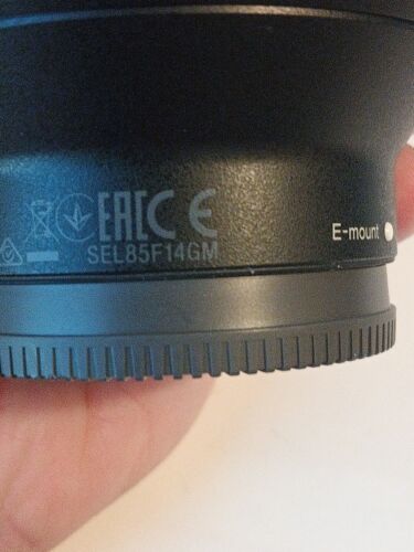 LENTE SONY FE 85mm F/1.4 GM SEL85F14GM - Imagen 4 de 19