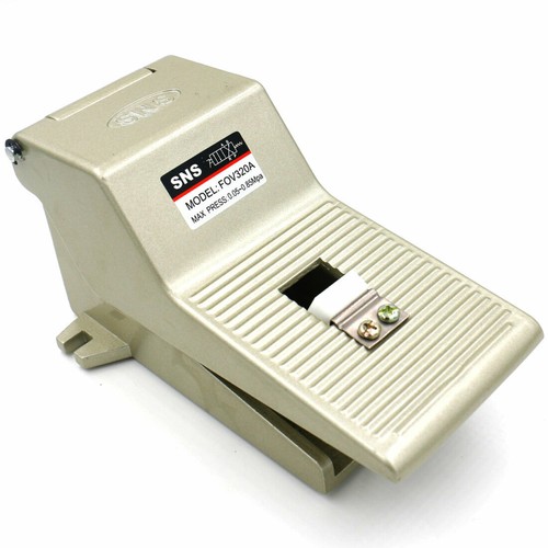 SNS FOV320A Pneumatic Foot Operated Pedal Valve latching 5/2 way PT 1/