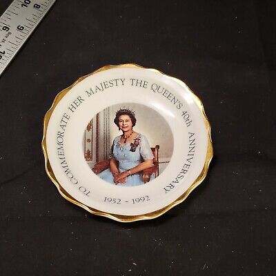 その他 The40thAnniversary of Queen Elizabeth II 40Th Anniversary Queen Elizabeth Plate By The Royal