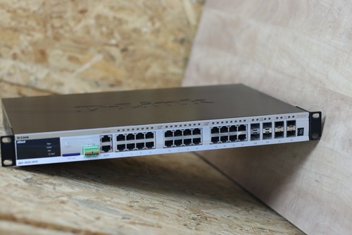 D-Link xStack DGS-3620-28TC 24 Ports Switch - Picture 3 of 10